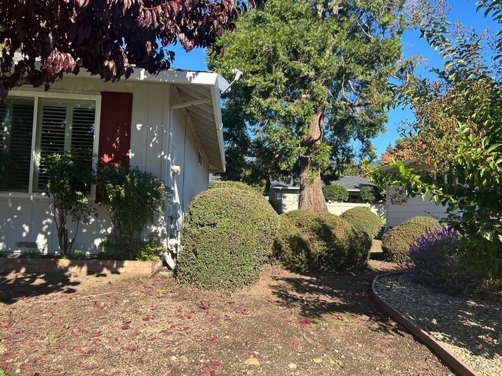 Property Photo:  6553 Meadowridge Drive  CA 95409 