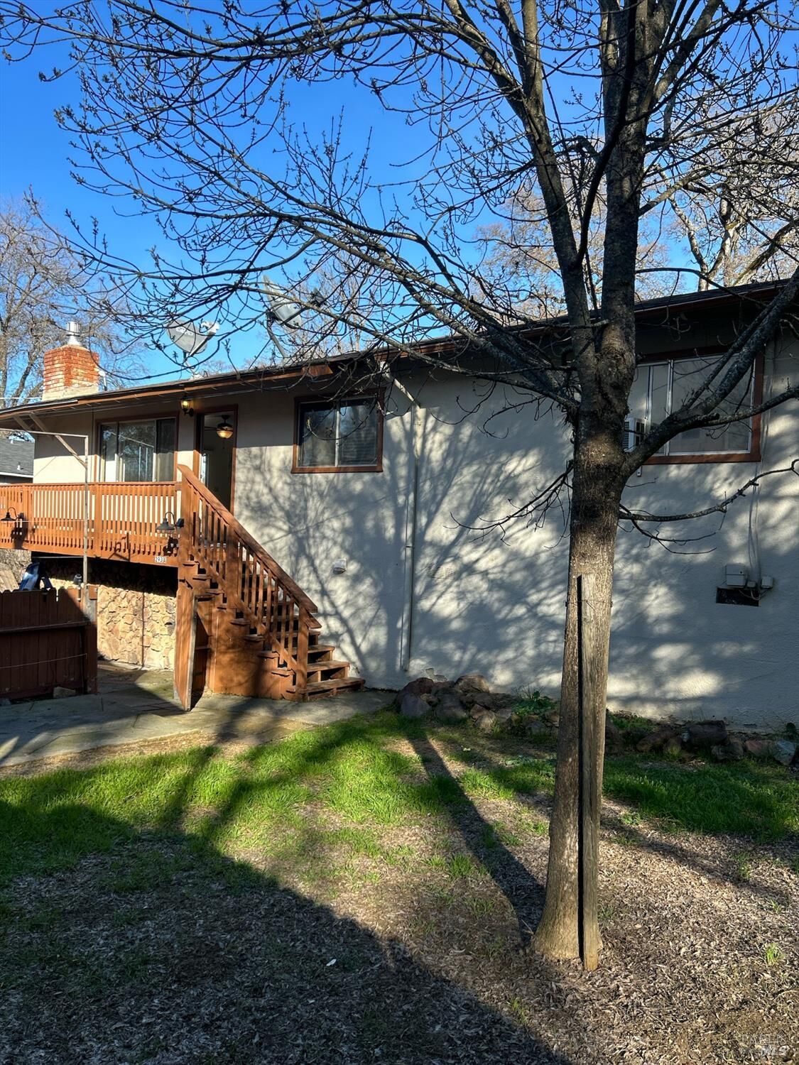 Property Photo: 290 Robles Drive CA 95453