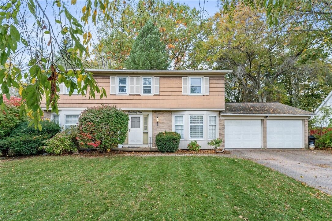 Property Photo:  155 Yarkerdale Drive  NY 14615 