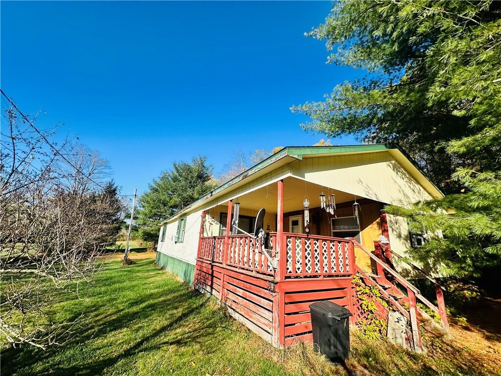 Property Photo:  1701 Bronson Hill Road  NY 14891
