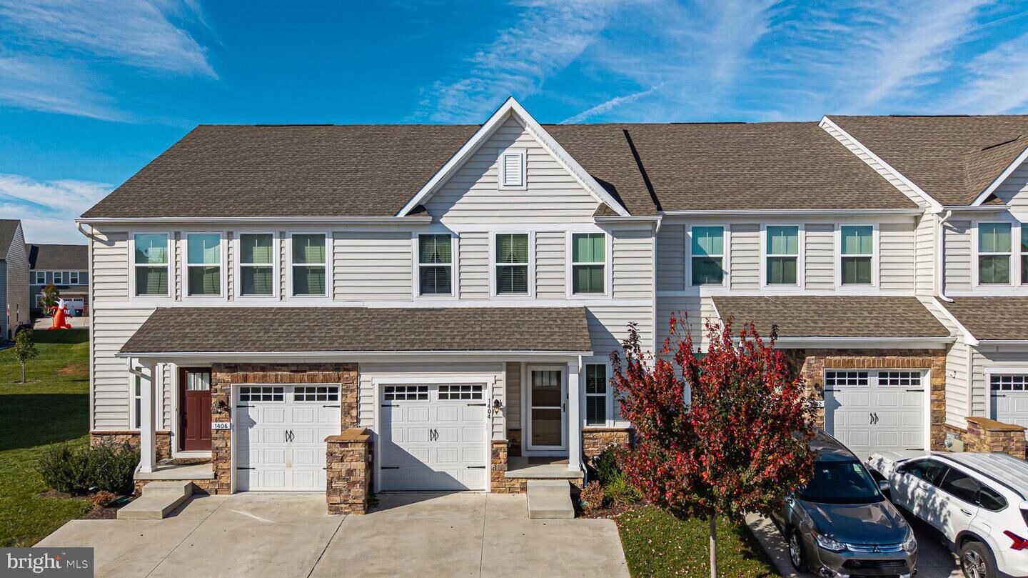 Property Photo: 1404 Flintshire Drive DE 19709