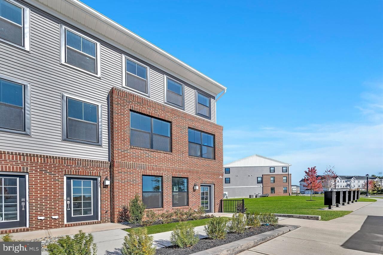 Property Photo: 289 Lewis Fisher Drive NJ 08560