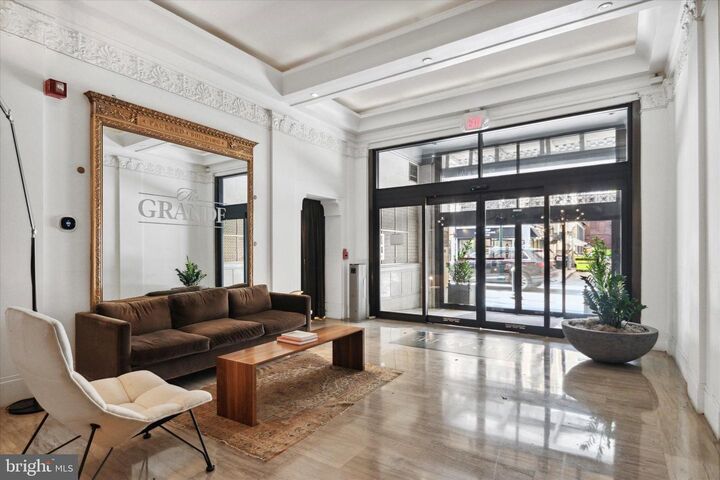 111 S 15th Street 2303  Philadelphia PA 19102 photo