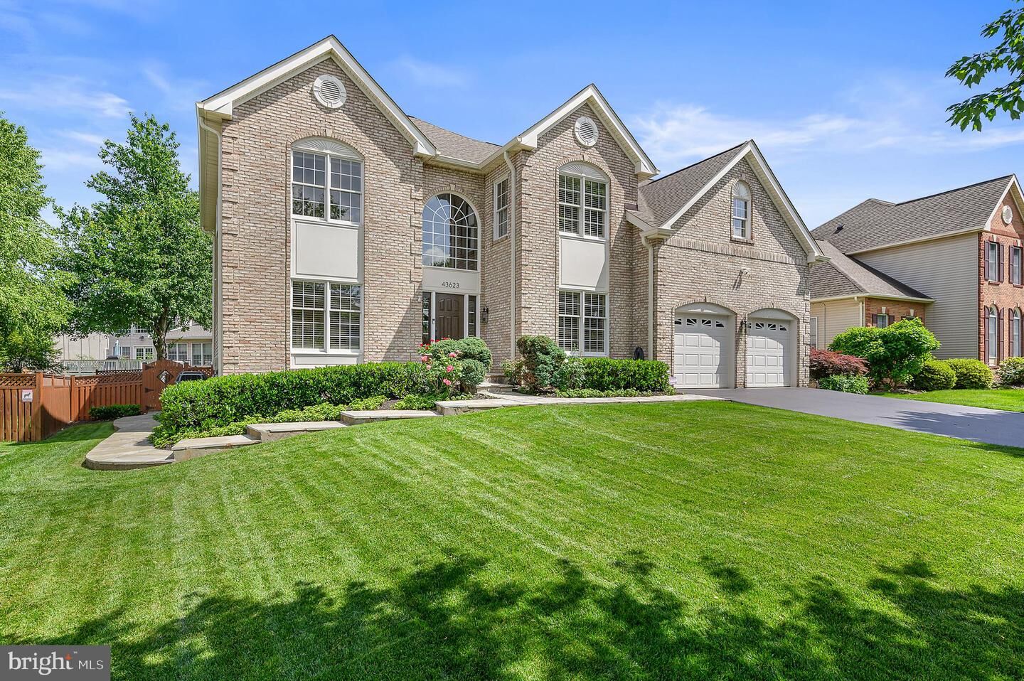 Property Photo:  43623 London Way  VA 20147