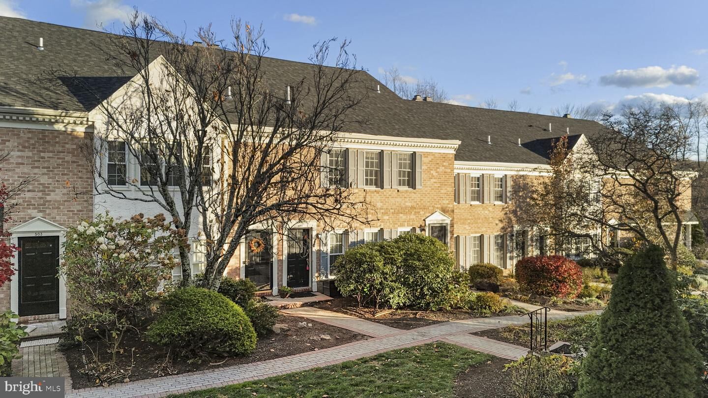 Property Photo: 506 Everest Circle 506 PA 19382