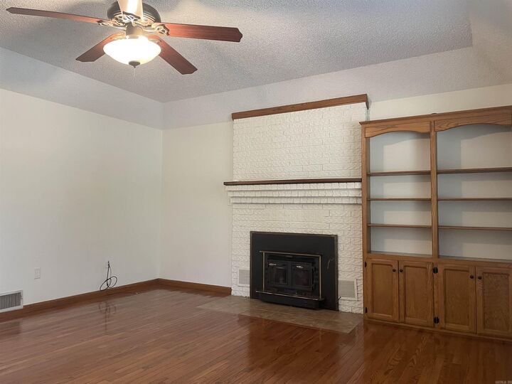 Property Photo: 318 Central AR 71923