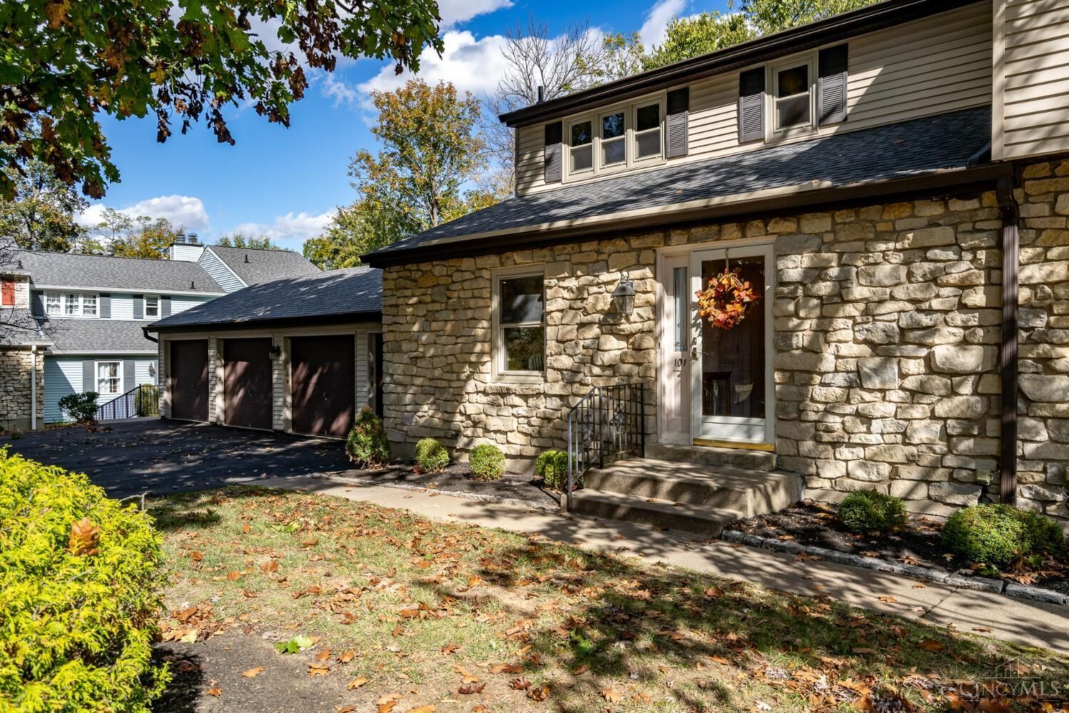 Property Photo:  101 Shakerdale Road  OH 45242