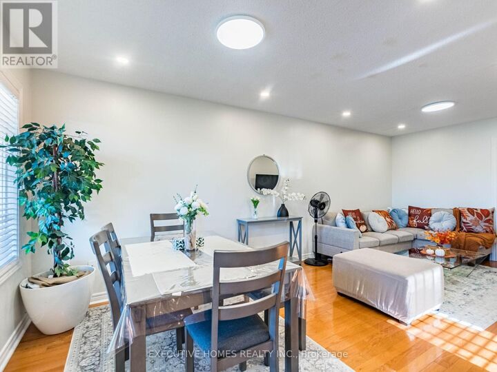 Property Photo: 5321 Red Brush Drive ON L4Z 3Z5