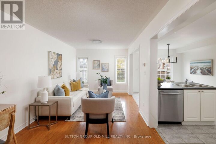 Property Photo:  85 Barchester Crescent  ON L1M 2L6