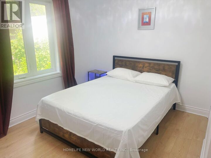 Property Photo: 2746 Midland Avenue Main ON M1S 1S1