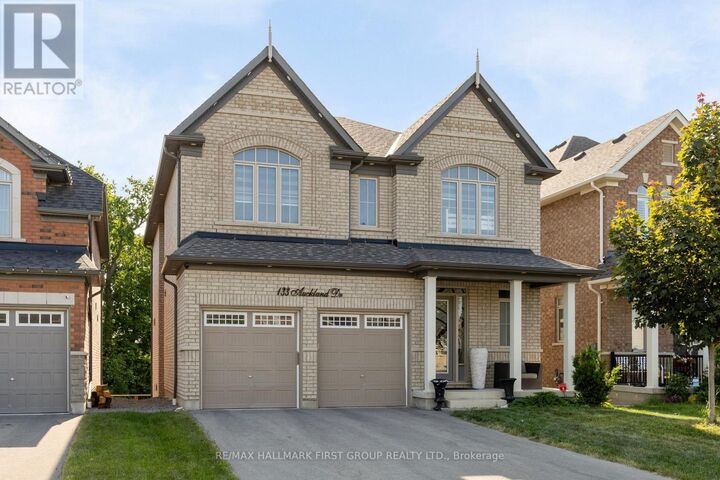 133 Auckland Drive  Whitby ON L1P 0J4 photo