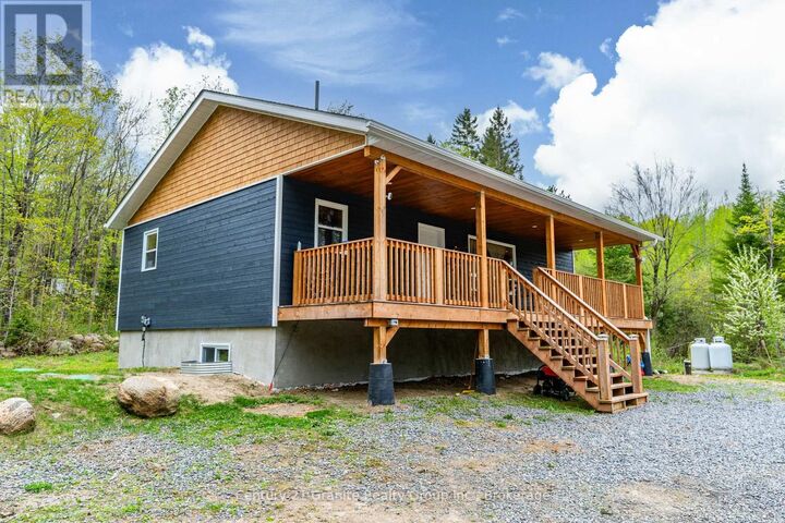 10498 Highway 118  Algonquin Highlands (Stanhope) ON K0M 1J0 photo