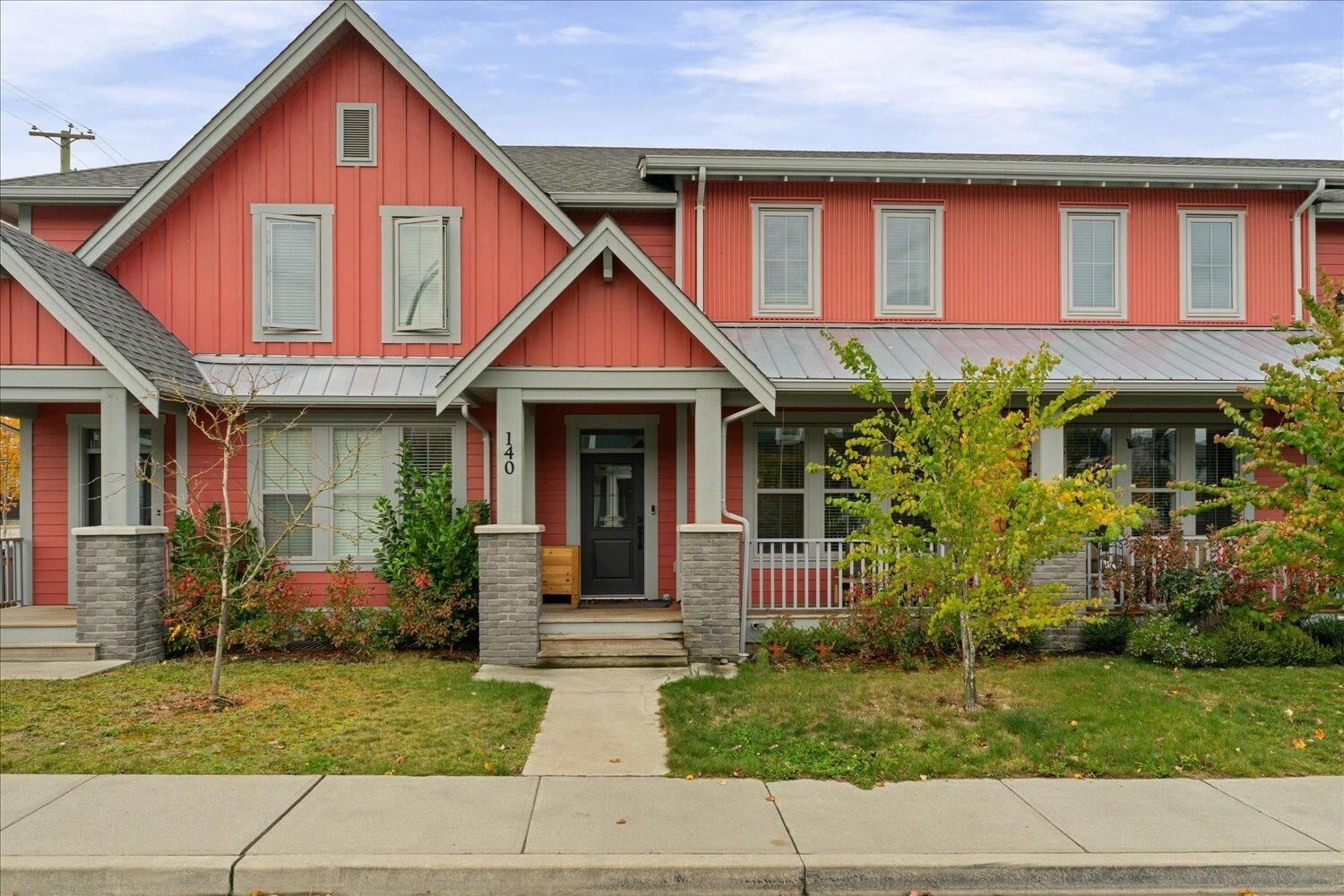 Photo de la propriété:  46211 Promontory Road 140  BC V2R 6E4