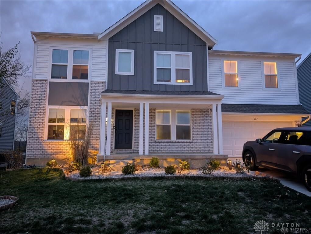 Property Photo:  1647 Arden Bend  OH 45324