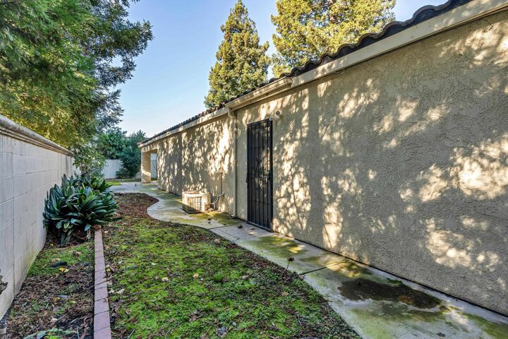 Property Photo:  3735 Ignacio Cir  CA 95209 