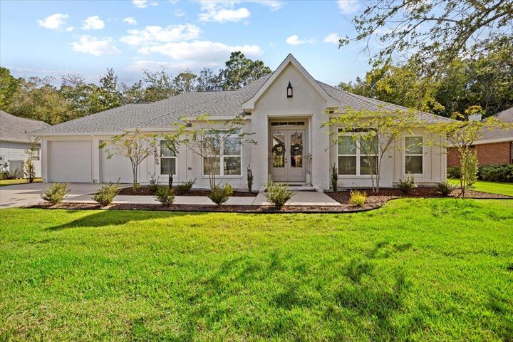 5751 Dunbar Circle  Milton FL 32583 photo