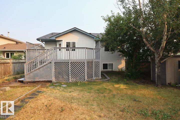 Property Photo:  71 Westmews Drive  AB T8L 3X5