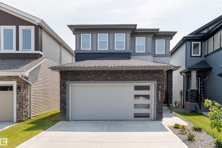 1051 Christie Vista SW  Edmonton AB T6W 4W8 photo