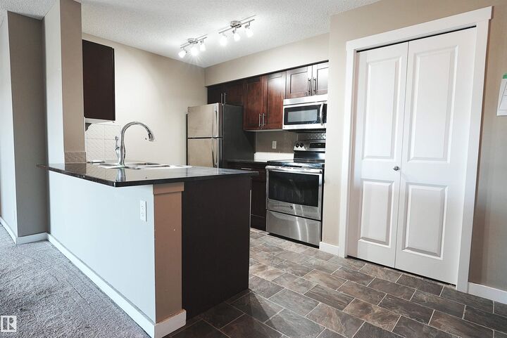 3211 James Mowatt Trail SW 313  Edmonton AB T6W 3L6 photo