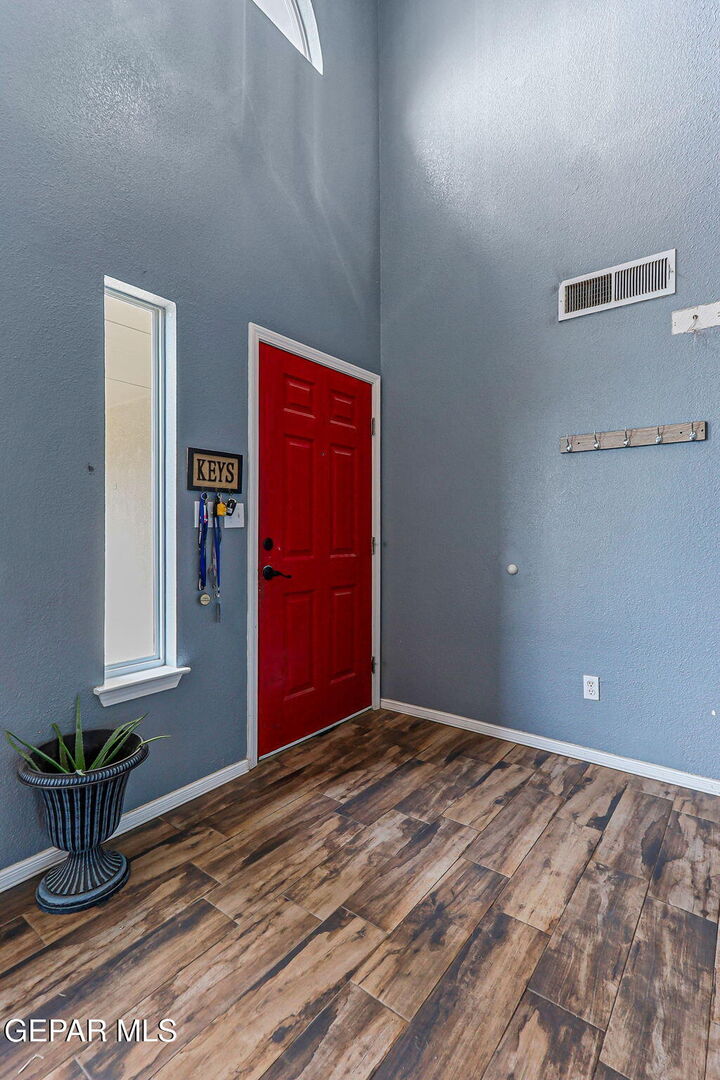 Property Photo:  10680 Coral Sands Drive  TX 79924