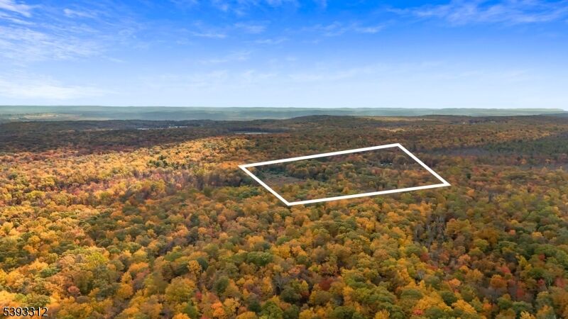 Property Photo:  40 Martin Ln  NJ 07860