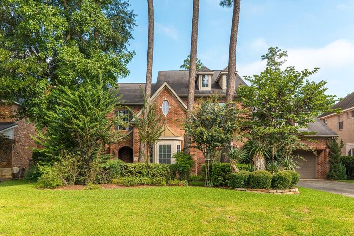 54 N Veilwood Circle  The Woodlands TX 77382 photo