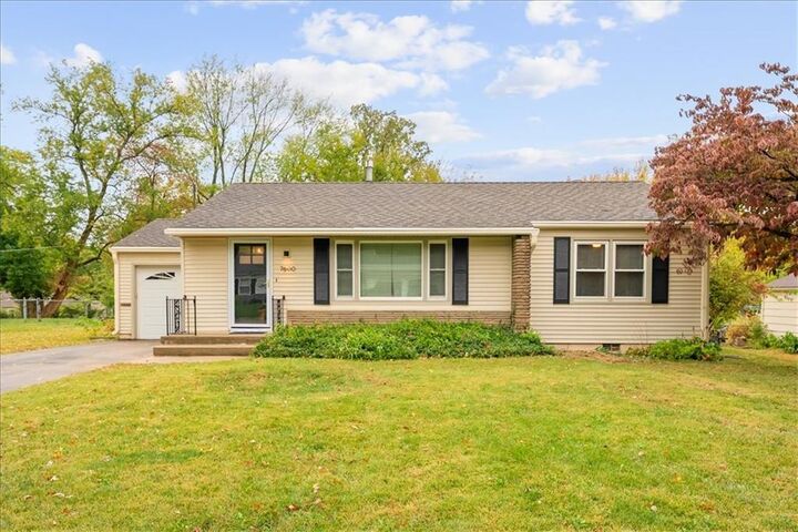 7600 Falmouth Street  Prairie Village KS 66208 photo