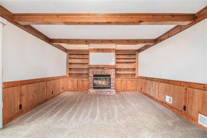 Property Photo:  14805 S Brougham Drive  KS 66062