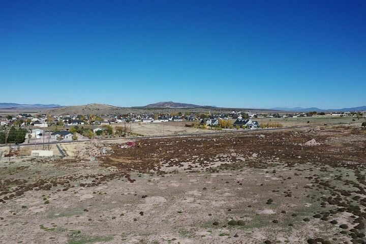 Property Photo: 4700 N Old Highway 91 UT 84721