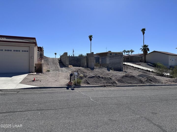 Property Photo:  2664 Caribbean Dr  AZ 86406