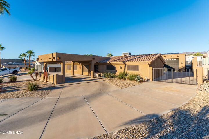 Property Photo:  660 N Wayside Dr  AZ 86403