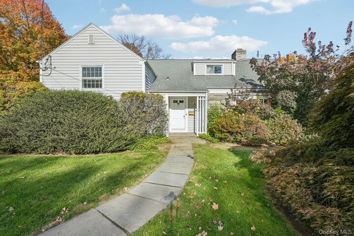 Property Photo:  13 Hillview Drive  NY 10583