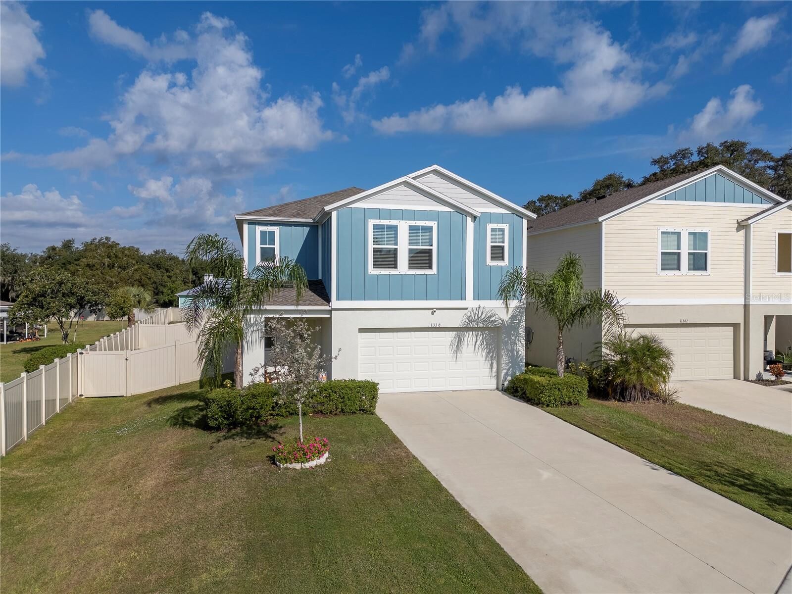 Property Photo: 11338 Brook Edge Avenue FL 33569
