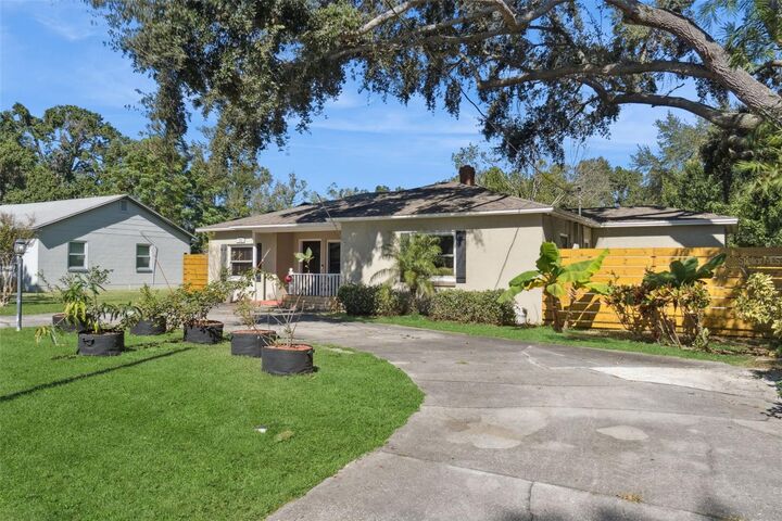 Property Photo:  1713 Hourglass Drive  FL 32806