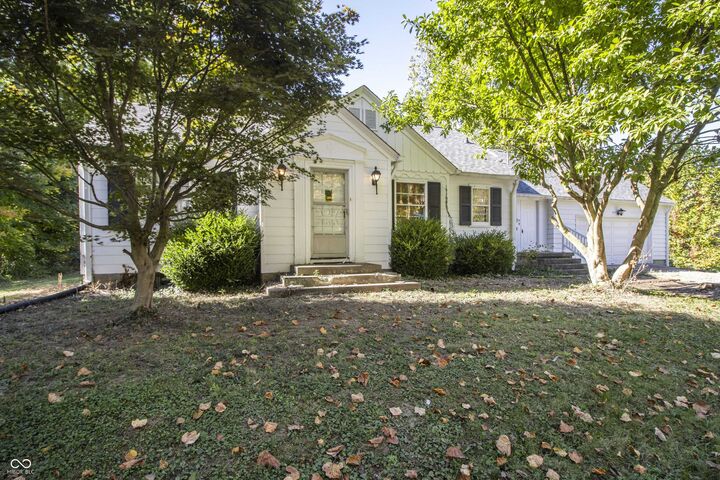 Property Photo: 6040 S High School Road IN 46221