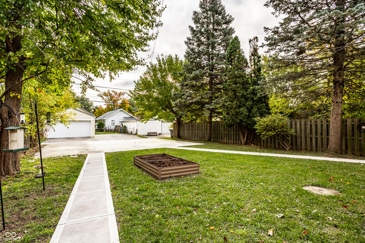 Property Photo:  833-835 N Riley Avenue  IN 46201