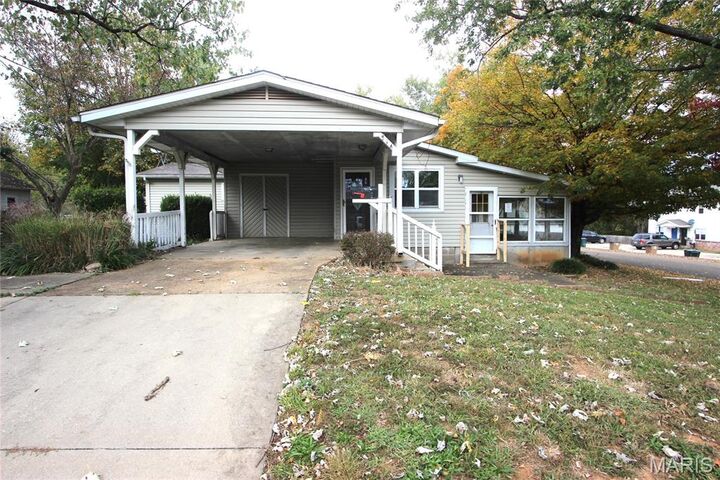 514 Newberry Street  Fredericktown MO 63645 photo
