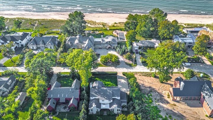 Property Photo:  11754 Marquette Drive  MI 49117