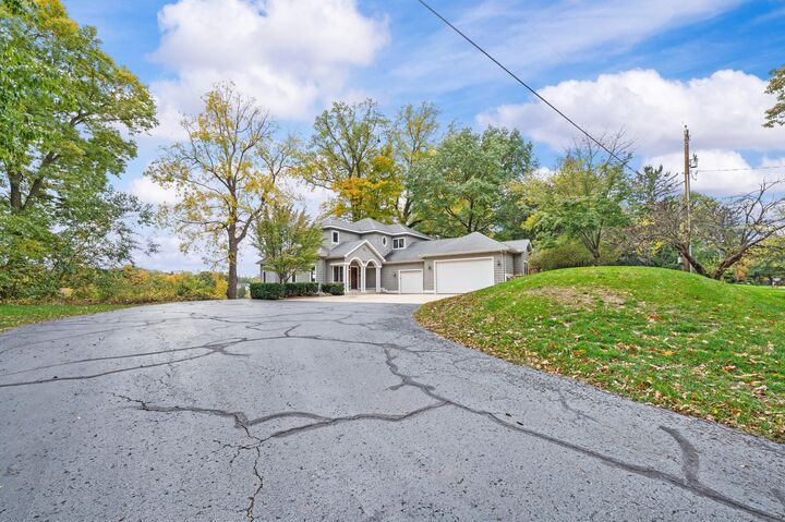 Property Photo:  4676 E Tudor Road  MI 49103 