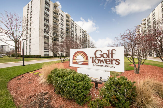 Property Photo:  9001 Golf Road 3D  IL 60016