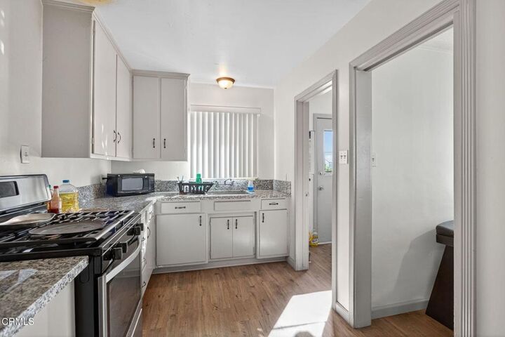 Property Photo:  506 S G Street  CA 93030 