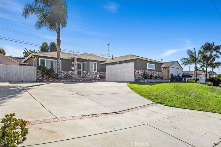 Property Photo:  12212 Hillwood  CA 90604 