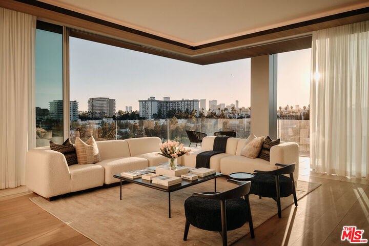 Property Photo: 8899 Beverly Boulevard 8C CA 90048