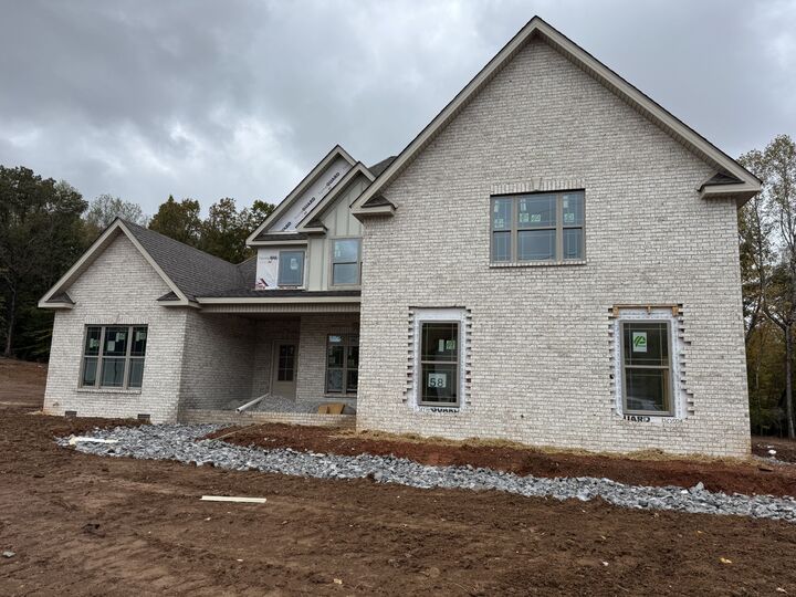 Property Photo: 412 N Starwood Ct TN 37042