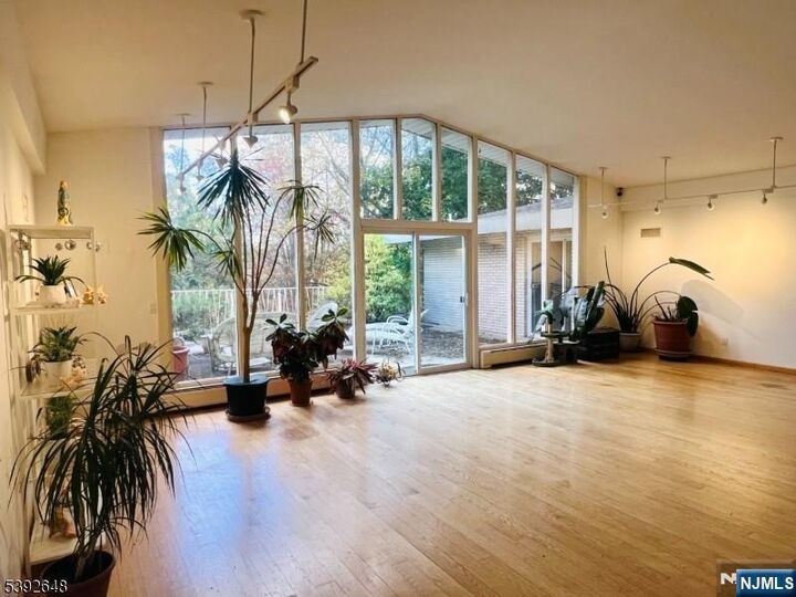 52 Chopin Drive  Wayne NJ 07470 photo