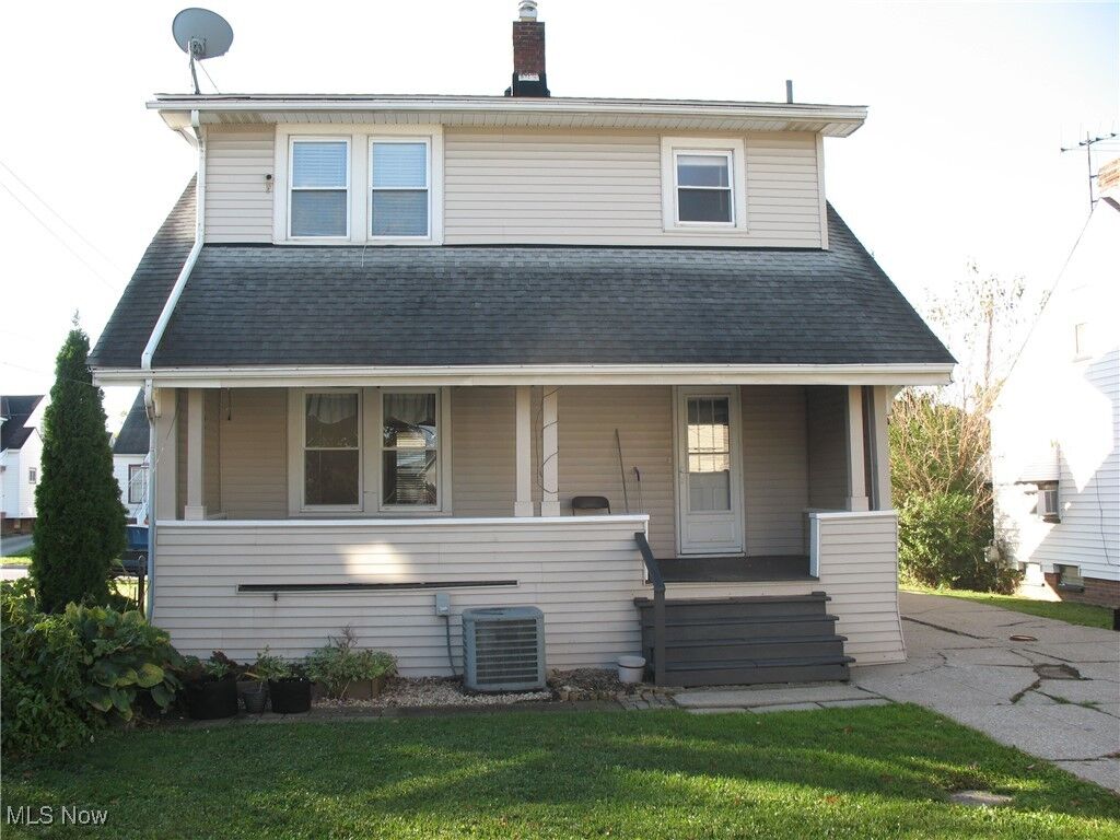 Property Photo:  5906 Velma Avenue  OH 44129