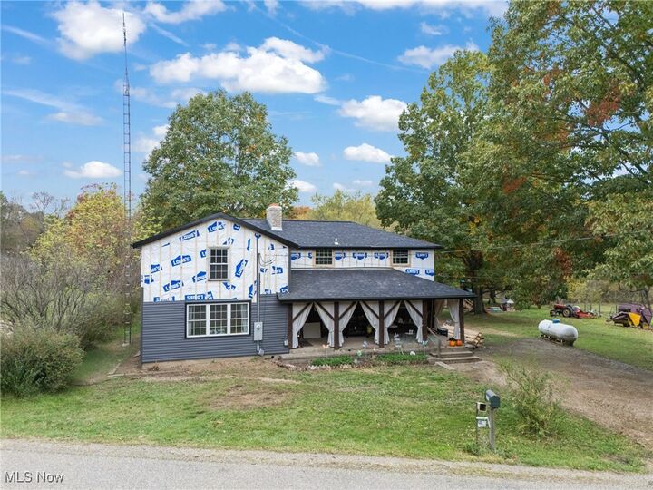 Property Photo:  2173 Arrow Road NW  OH 44615
