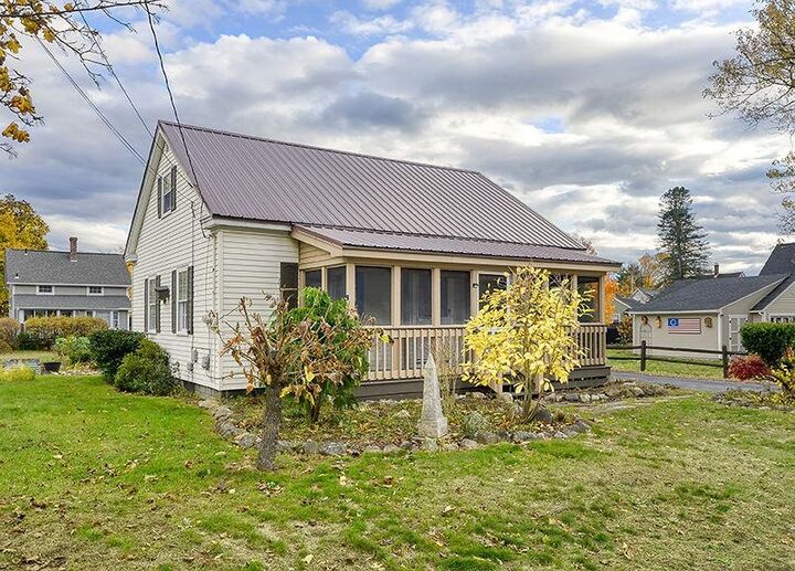 Property Photo:  7 Newman Street  NH 03431