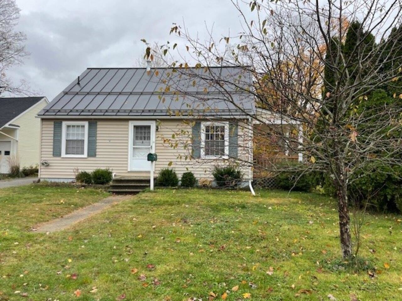 Property Photo:  13 Arlington Street  VT 05452