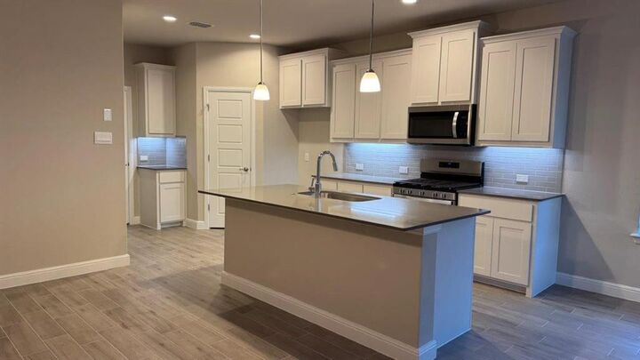 Property Photo:  15028 Green Bluff Drive  TX 76008 